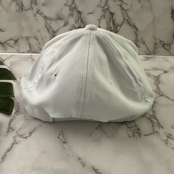 Hawaii Vintage 90s Snap Back Hat One Size White Rainbow Embroidered - Picture 4 of 6